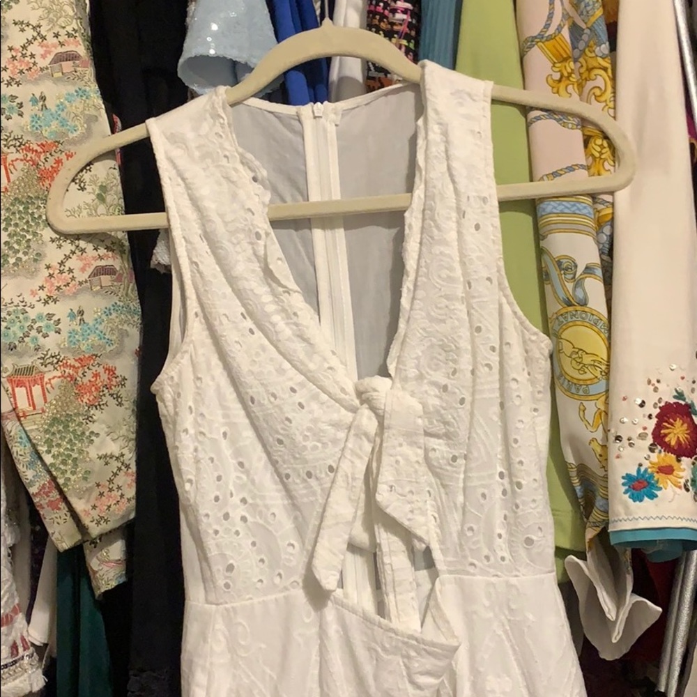 White romper! - Picture 3 of 4